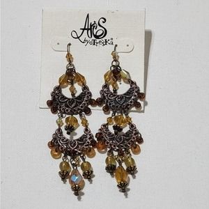 TRESKA beaded dangle‎ chandelier earrings new!!!